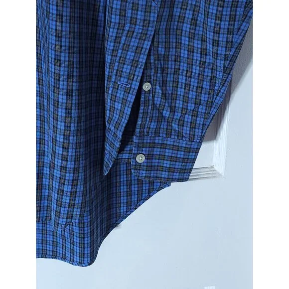Ralph Lauren Men's Classic Fit Blue Plaid Button-Up Shirt Size Medium - Picture 9 of 11
